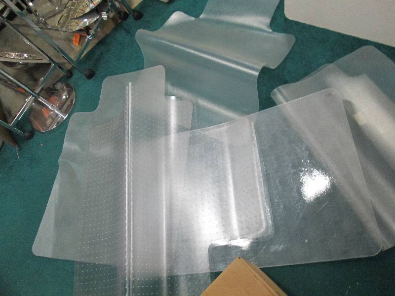 Lot of 5 chair roller mats, they we...
