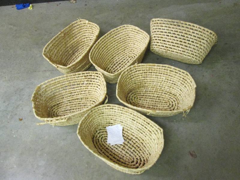 6 woven display baskets, approx, 1 ...