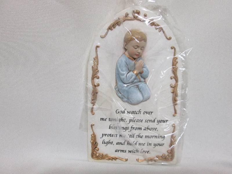 6 Praying Boy Plaque NIB...