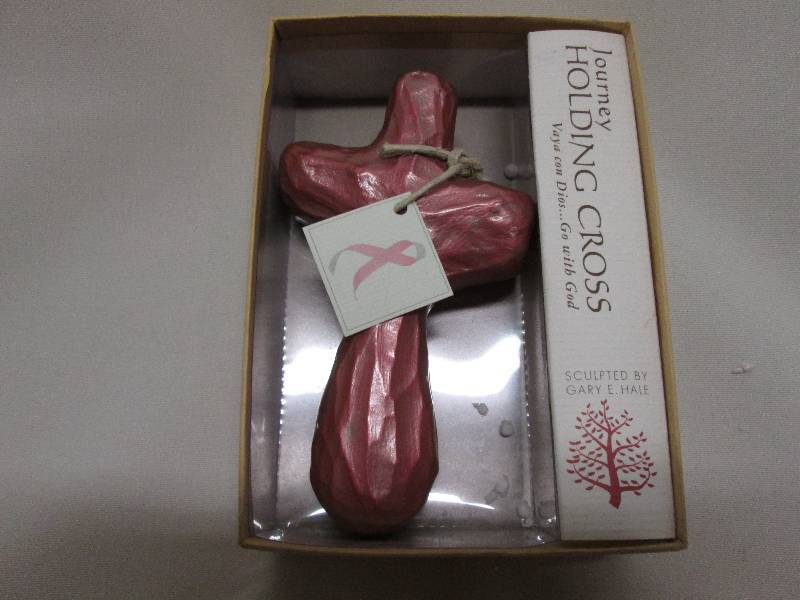 Journey Holding Cross NIB...