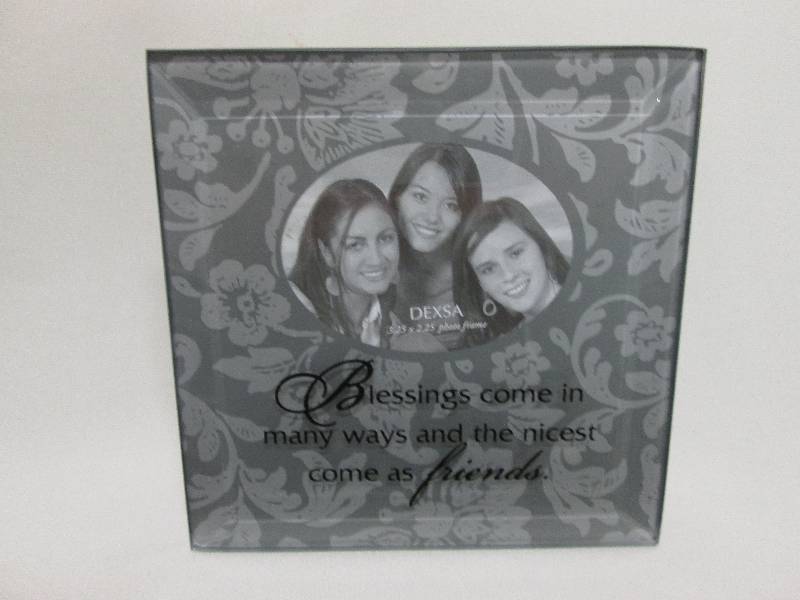Photo frame Friends themed 5 inch g...