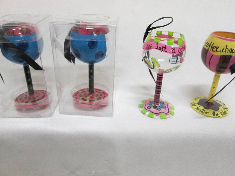 Set of 4 hand painted mini-wine gla...