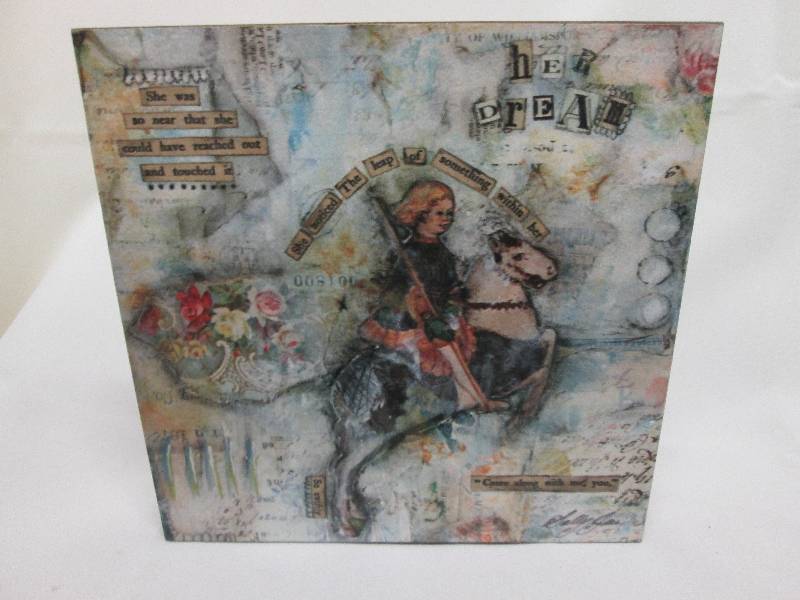 8 decorative plaque...