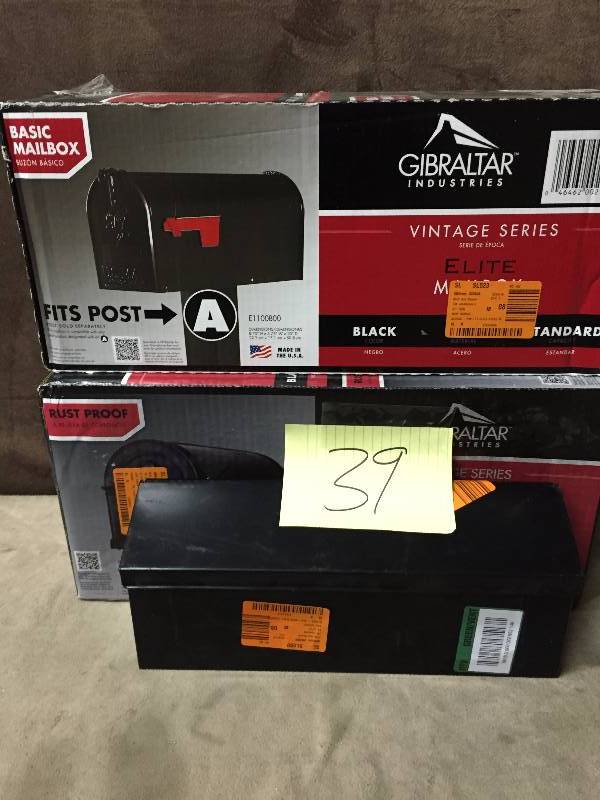 Lot of 2 Mailboxes