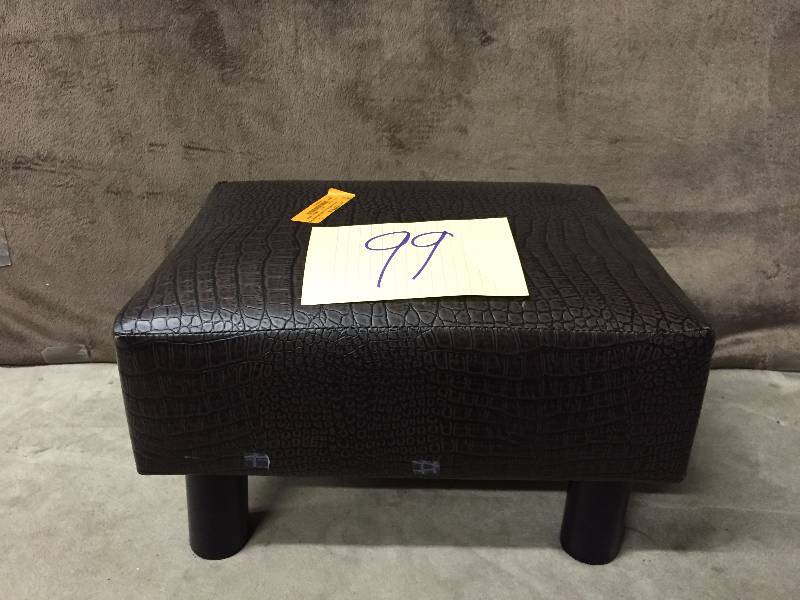 Alligator Foot Stool