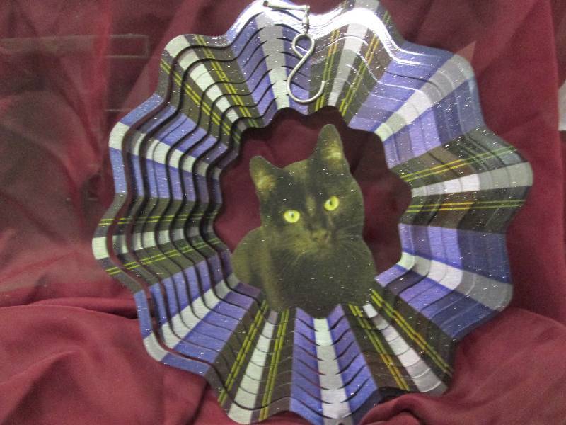 Black Cat Wind Spinner...
