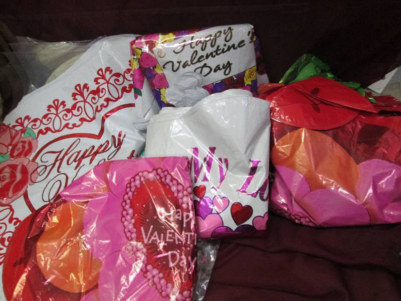 Valentines day assortment 100 coun...