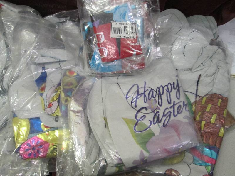 Mixed  Lot Halloween, Easter, Boss ...