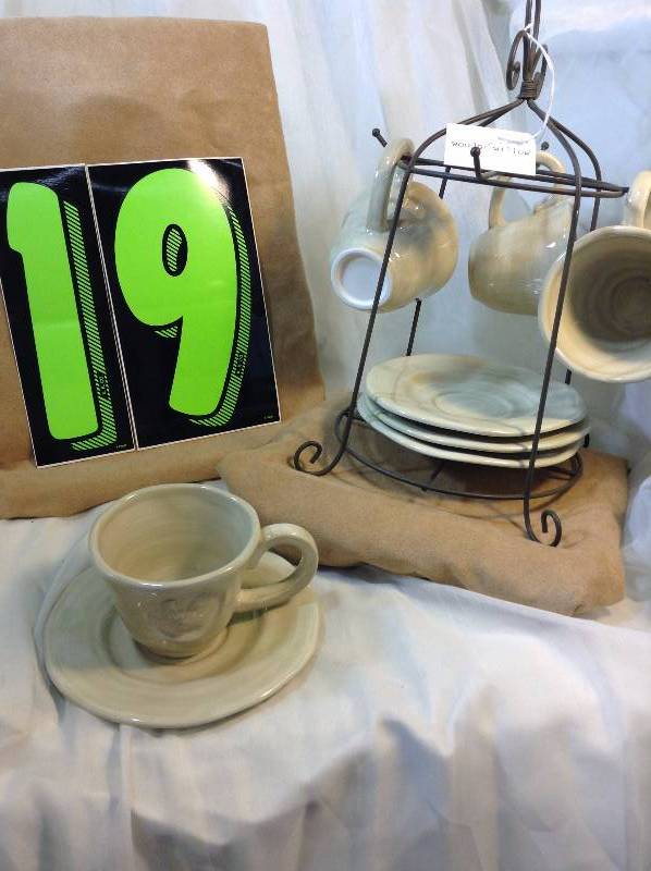 Tea cup and plate set