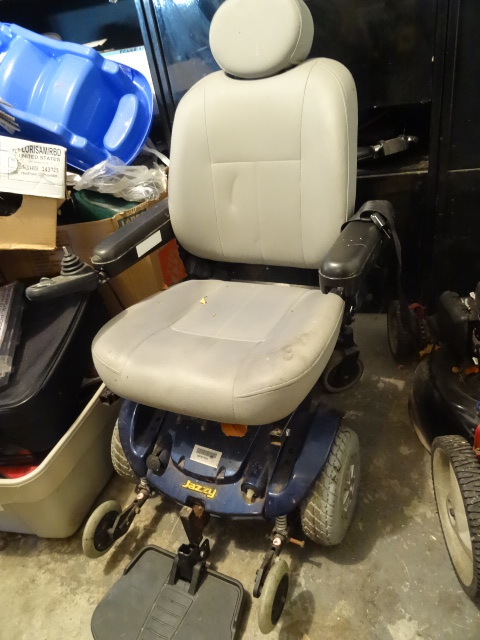 lot 36 image: Jazzy Wheel chair scooter