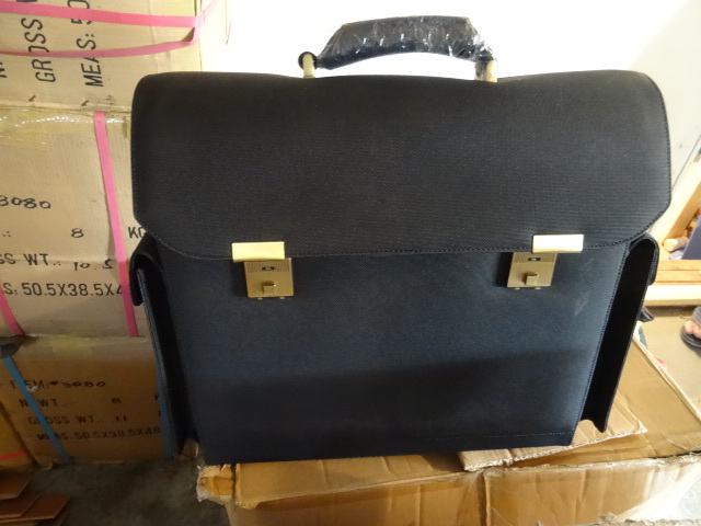 lot 40 image: Galizia Briefcases  Lot of 10 - NEW
