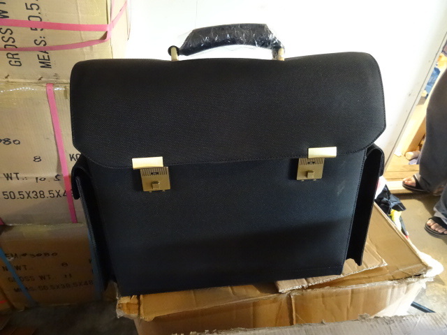 lot 43 image: Galizia Briefcases  Lot of 10 - NEW
