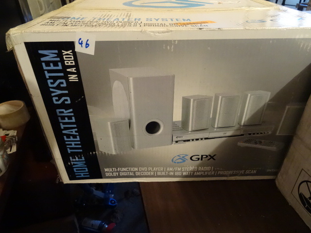 lot 46 image: GPX Home Theater System NEW