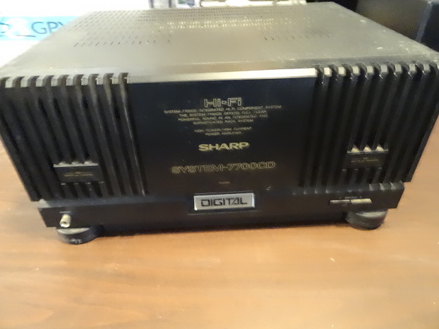 lot 56 image: Sharp HIFI compenent sytem Amplifier