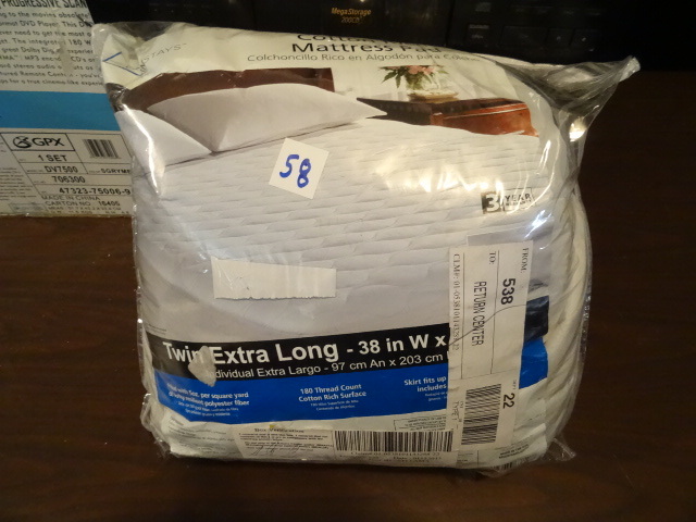 lot 58 image: Cotton rich matress pad Twin Extra long