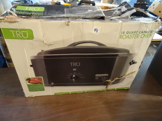 lot 94 image: TRU Roaster Oven 18 quart
