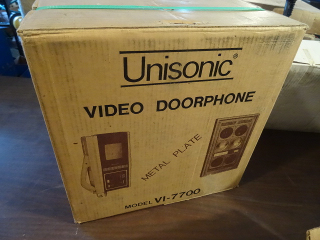 lot 101 image: Vintage Video Doorphone new in box UNIsonic