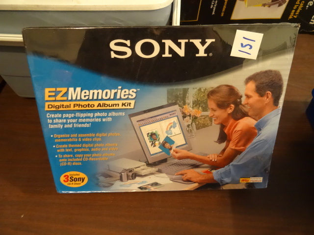 lot 151 image: Sony EZ memories Digital album kit