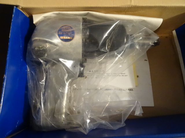 lot 153 image: Central Pneumatic 12 impact wrench