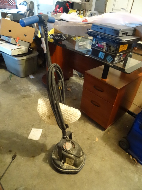 lot 160 image: Orek Heavy duty Orbiter Buffing and polishing machine