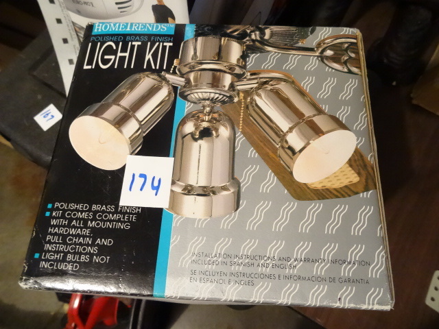 lot 174 image: Home trends Light kit in box Brass finish