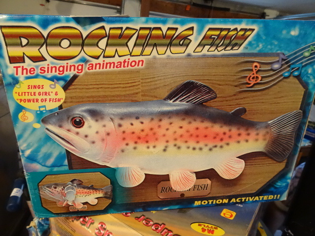 lot 175 image: Rocking Fish The singing animation