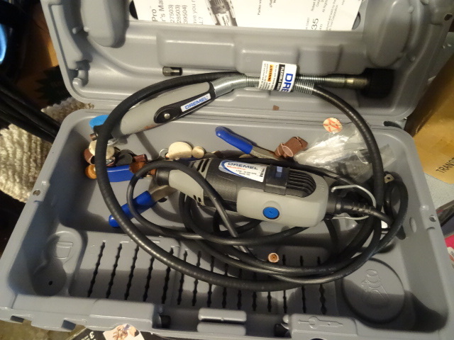lot 185 image: Dremel kit