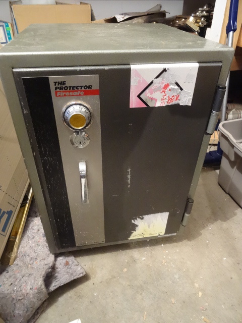 Protector Fire Safe - Locked -Contents Unknown