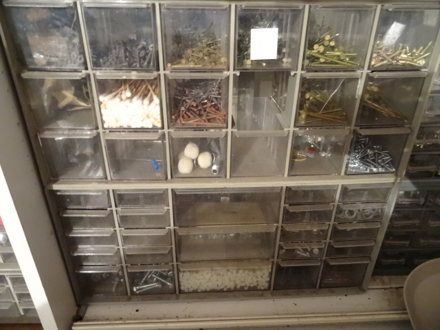 16 drawer hardware Cabinet with Contents