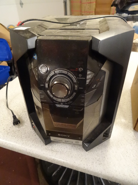Sony Compact 60 disk reciever MP3 supported