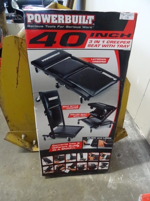lot 7 image: Powerbuilt 40 3 in 1 Creeper Seat