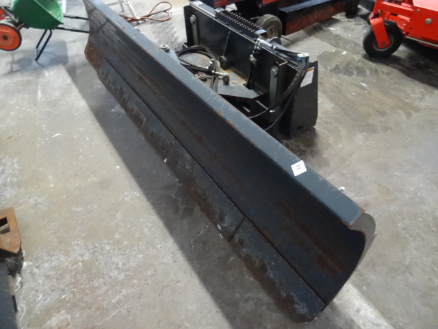 lot 14 image: Virnig 110 Skid Steer Snow Plow,