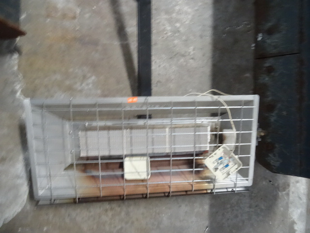 lot 20 image: Enerco Infrared Radiant Heater