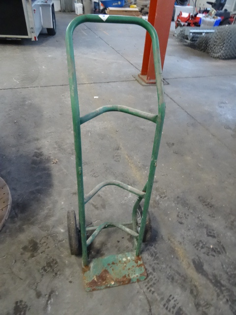 lot 36 image: Metal 2 Wheeler