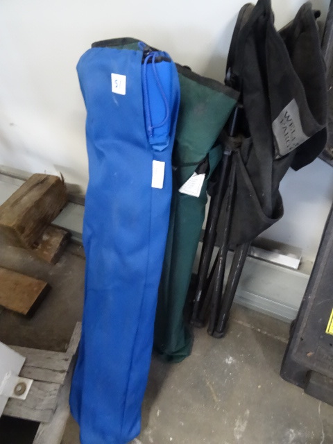 lot 51 image: 4 Fold Up Camping Chairs
