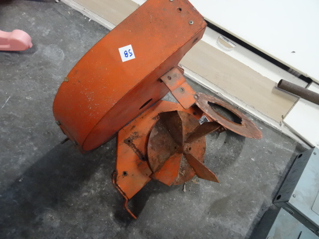 lot 58 image: Vacuum System.