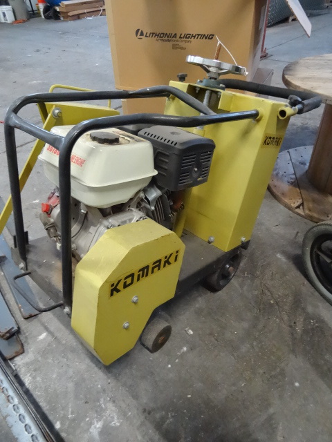 lot 69 image: Komaki Q400 Concrete Saw