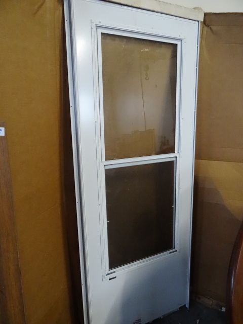 lot 76 image: Cambridge Solid Core Storm Door