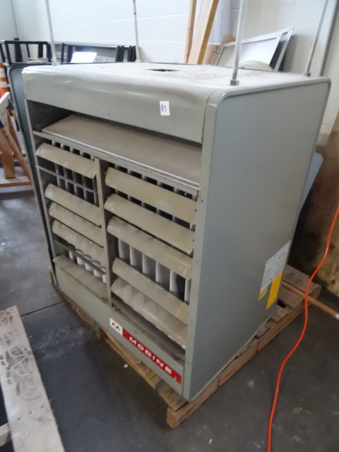 lot 83 image: Modine Model PAE300AG Unit Heater