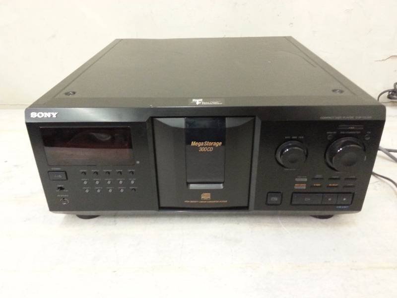lot 2 image: Sony CDP CX355 MegaStorage 300 CD Changer