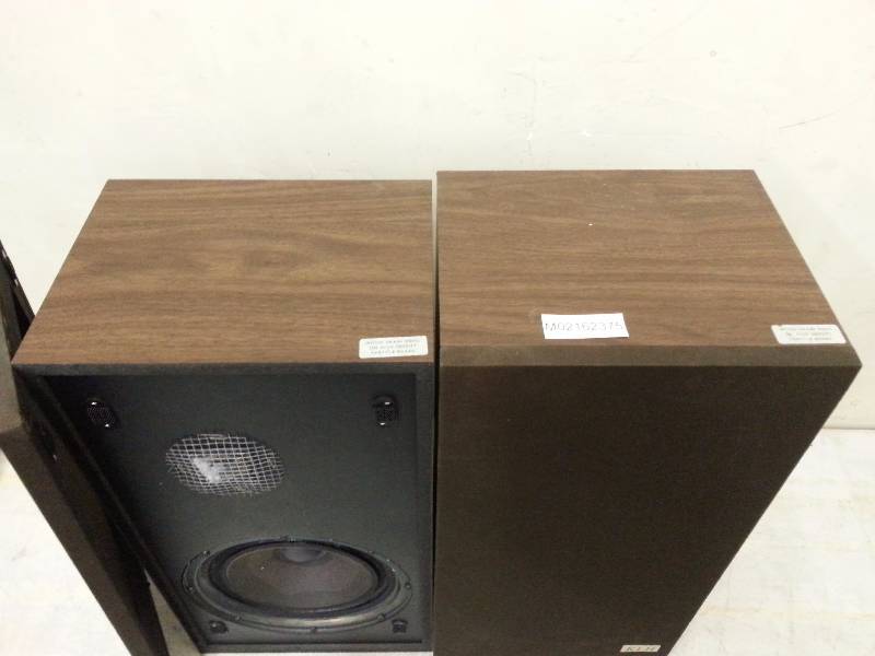 lot 28 image: KLH Model 317 Speakers
