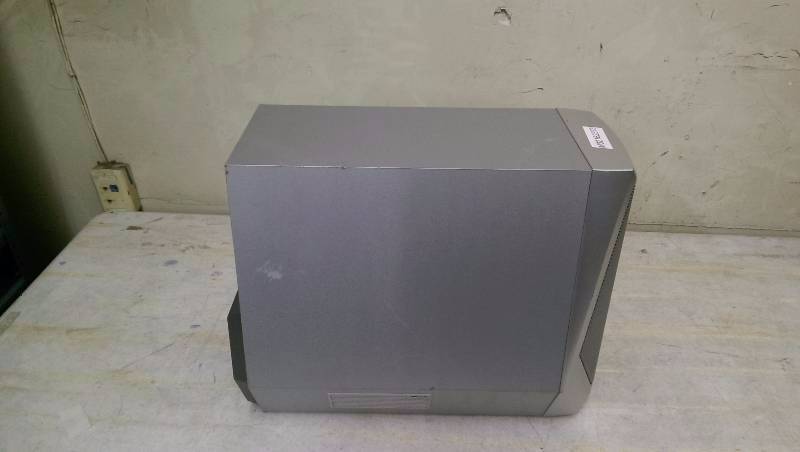 lot 39 image: Panasonic SB-WA930 Active Subwoofer
