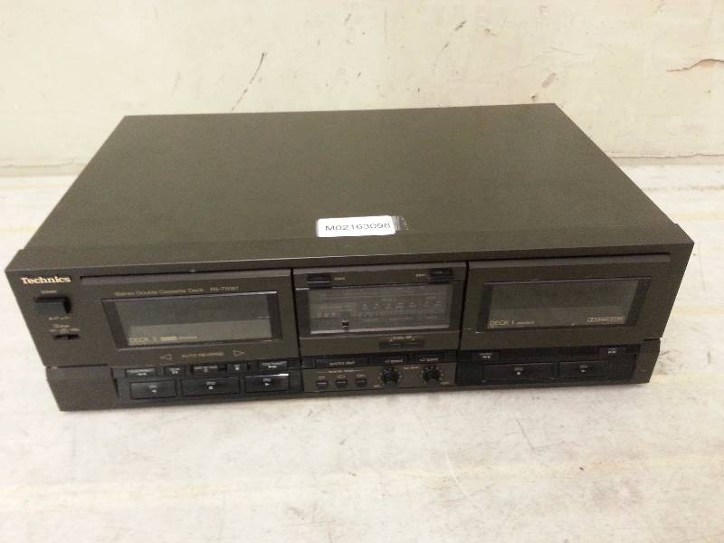 lot 47 image: Technics RS-TR167 Stereo Double Cassette Deck