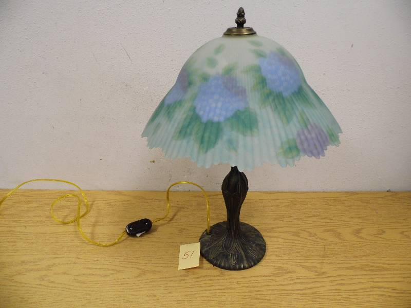 Lamp - Metal Base - Glass Shade