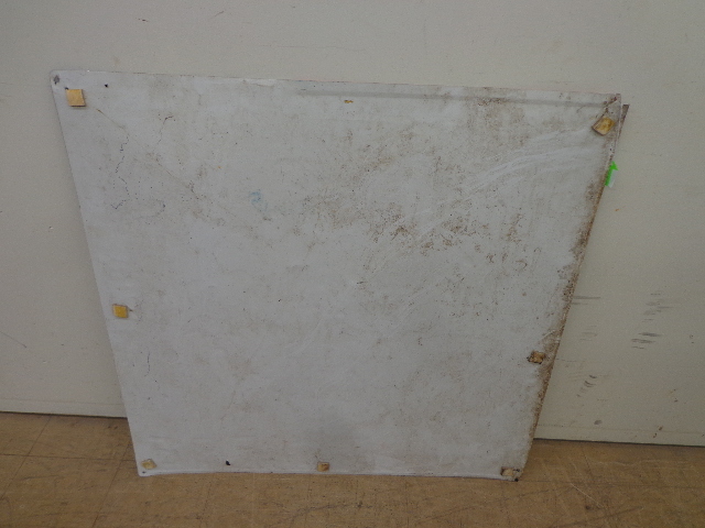 lot 4 image: Metal Miller Lite Beer Sign