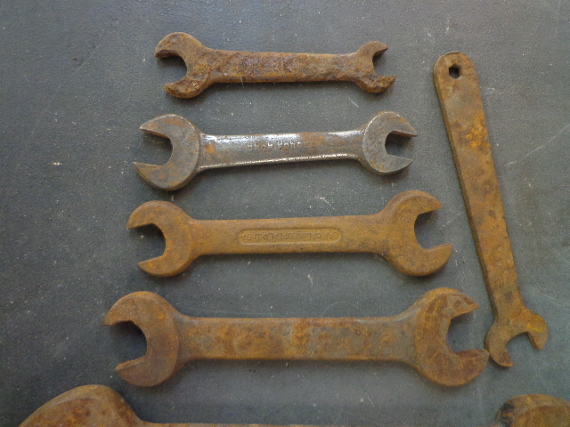 lot 36 image: Wrenches