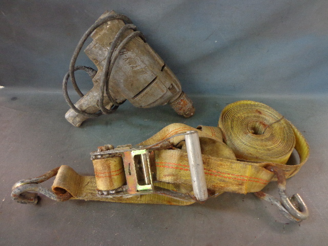 lot 47 image: Power Drill & Rachet Strap