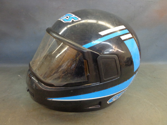 lot 55 image: Adult CTS Helmet