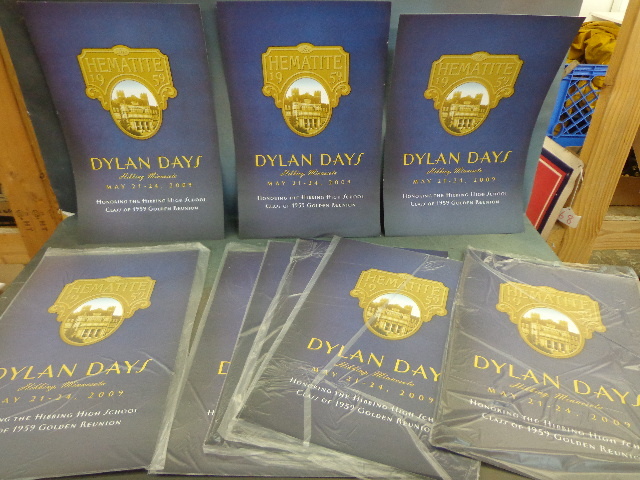 lot 84 image: 9 Dylan Days Advertisements
