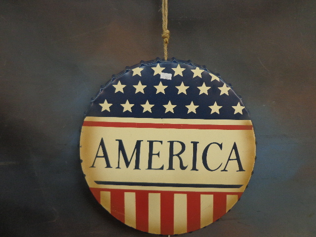 lot 88 image: 13 Dia Metal Wall Hanging Bottle Top